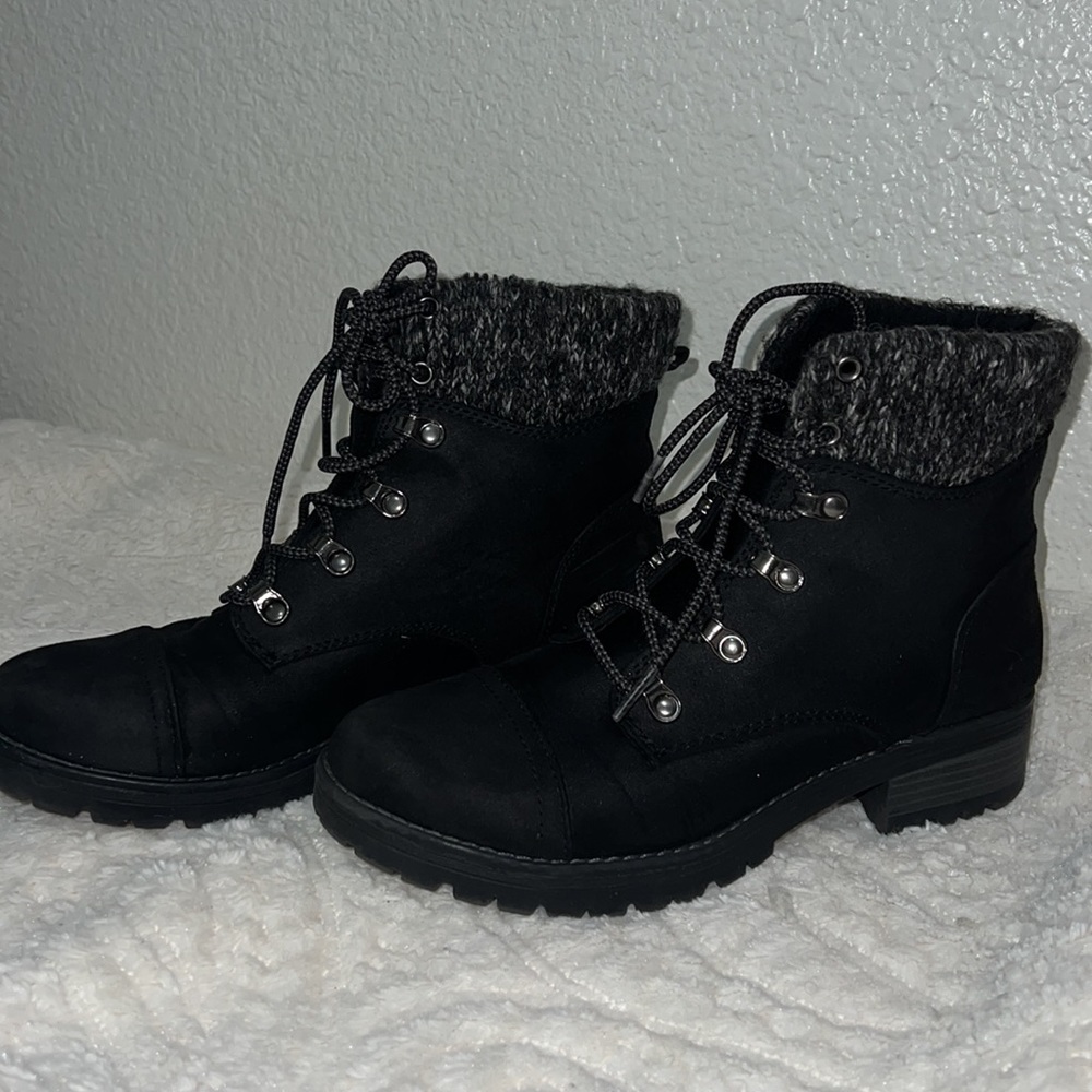 Universal Thread Boots - image 4